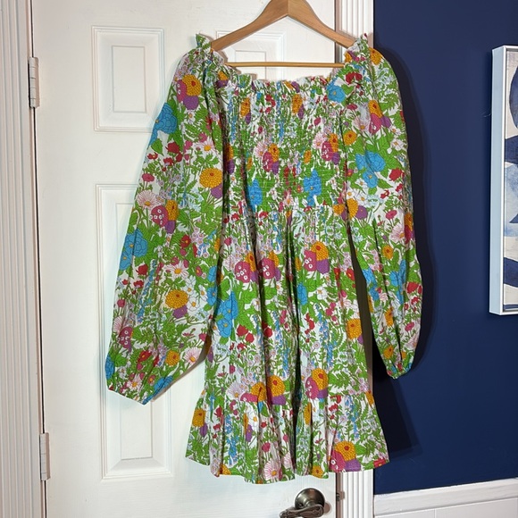 NEW Mille Calista Mini Dress in Summer Garden Smocked Floral Dress - size large - Picture 8 of 8